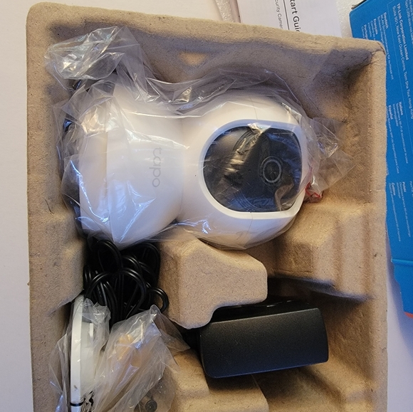 TP-Link Tapo Smart Pan/Tilt Indoor Security Camera, 360° Motion Tracking, 1080p - Picture 16 of 16